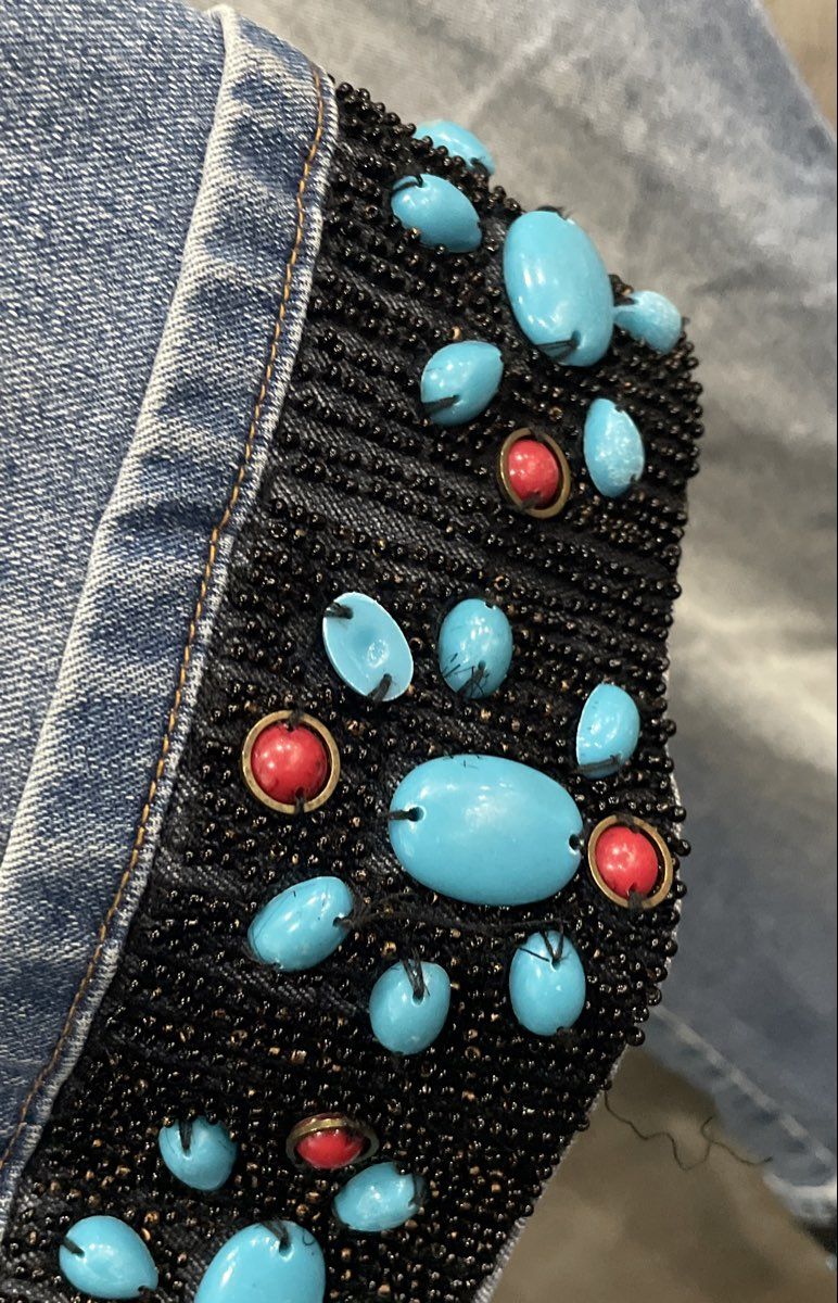Vintage Y2K Cristina Women's Light Wash Beaded Turquoise Cropped Jeans Sz P10