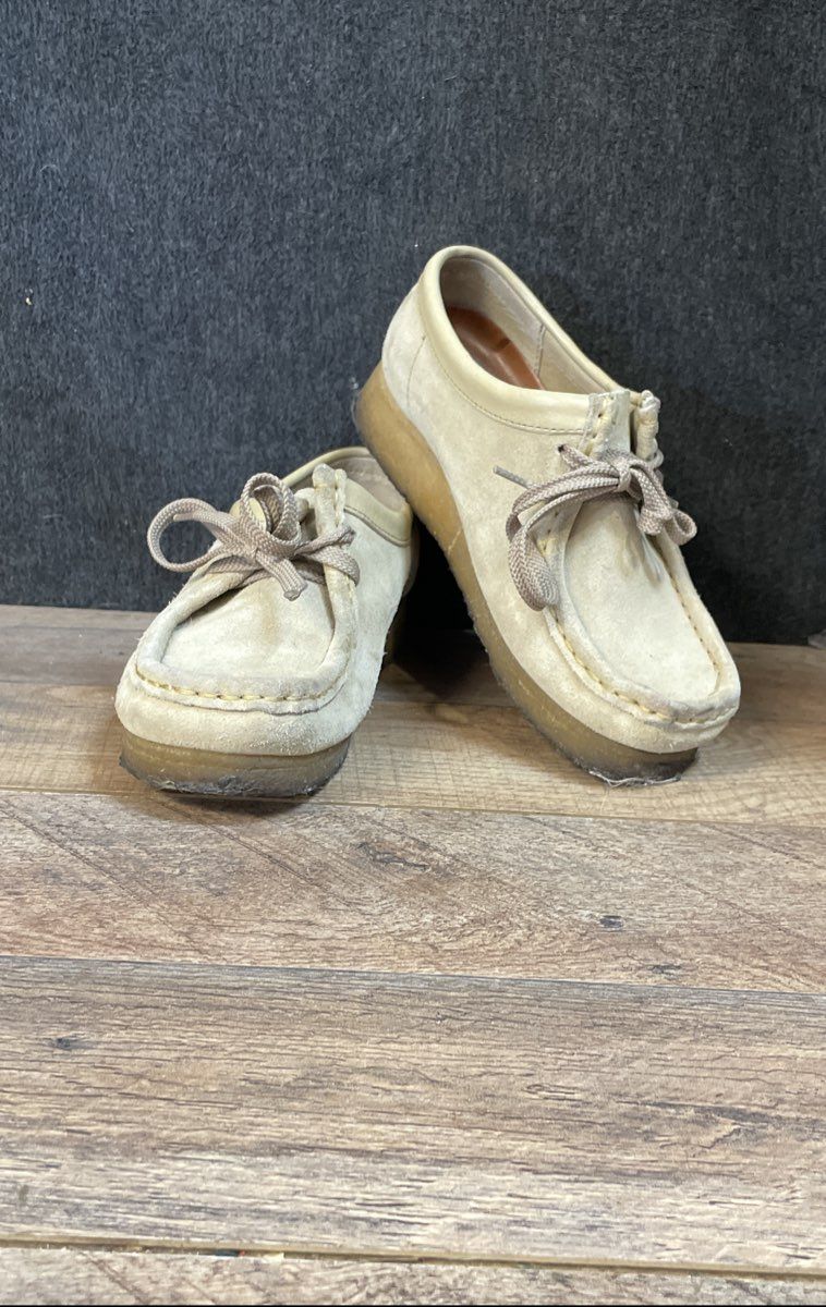 Clarks Originals Wallabee Tan Suede Moccasin Shoes Women's Size 5.5M