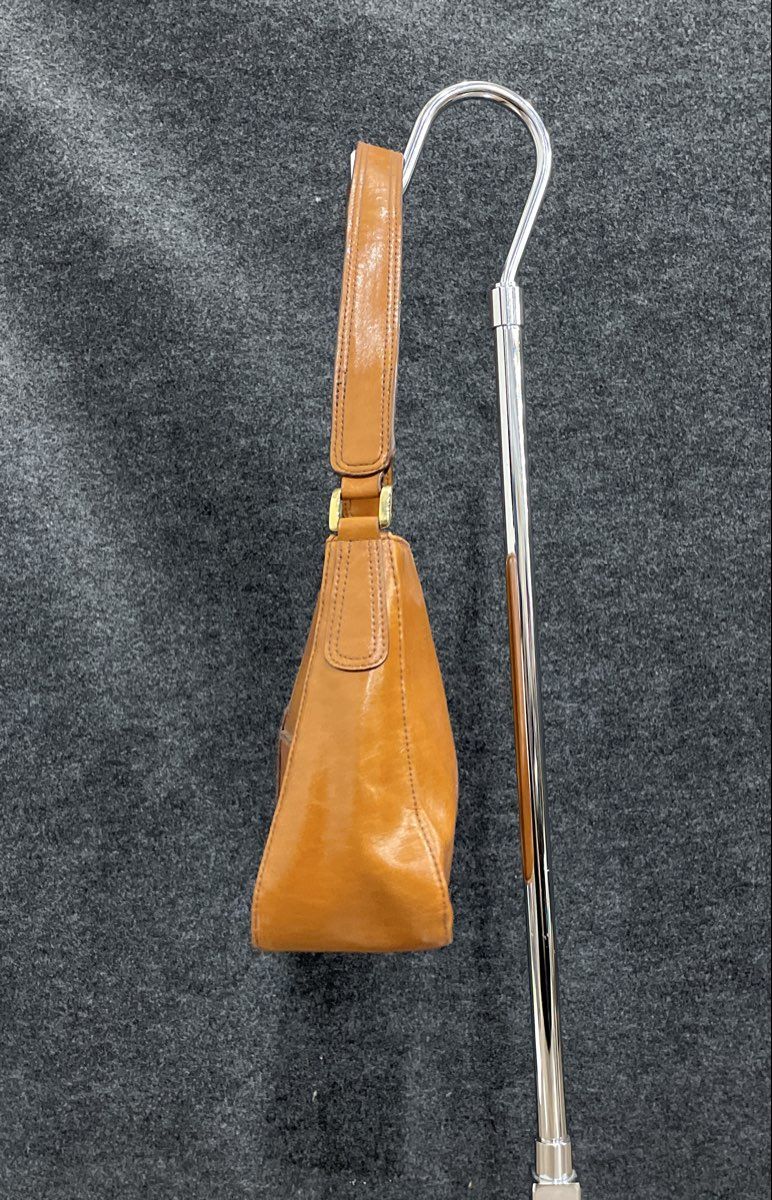 Vintage 1990s Chateau Light Brown Faux Leather Shoulder Bag Gold Hardware