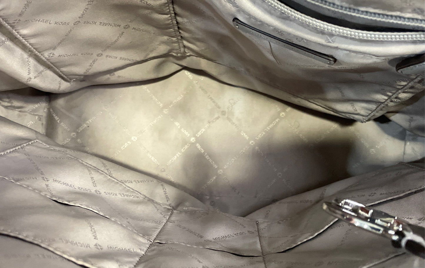 Michael Kors Gray Saffiano Leather Jet Set Travel Large Top Zip Tote Bag