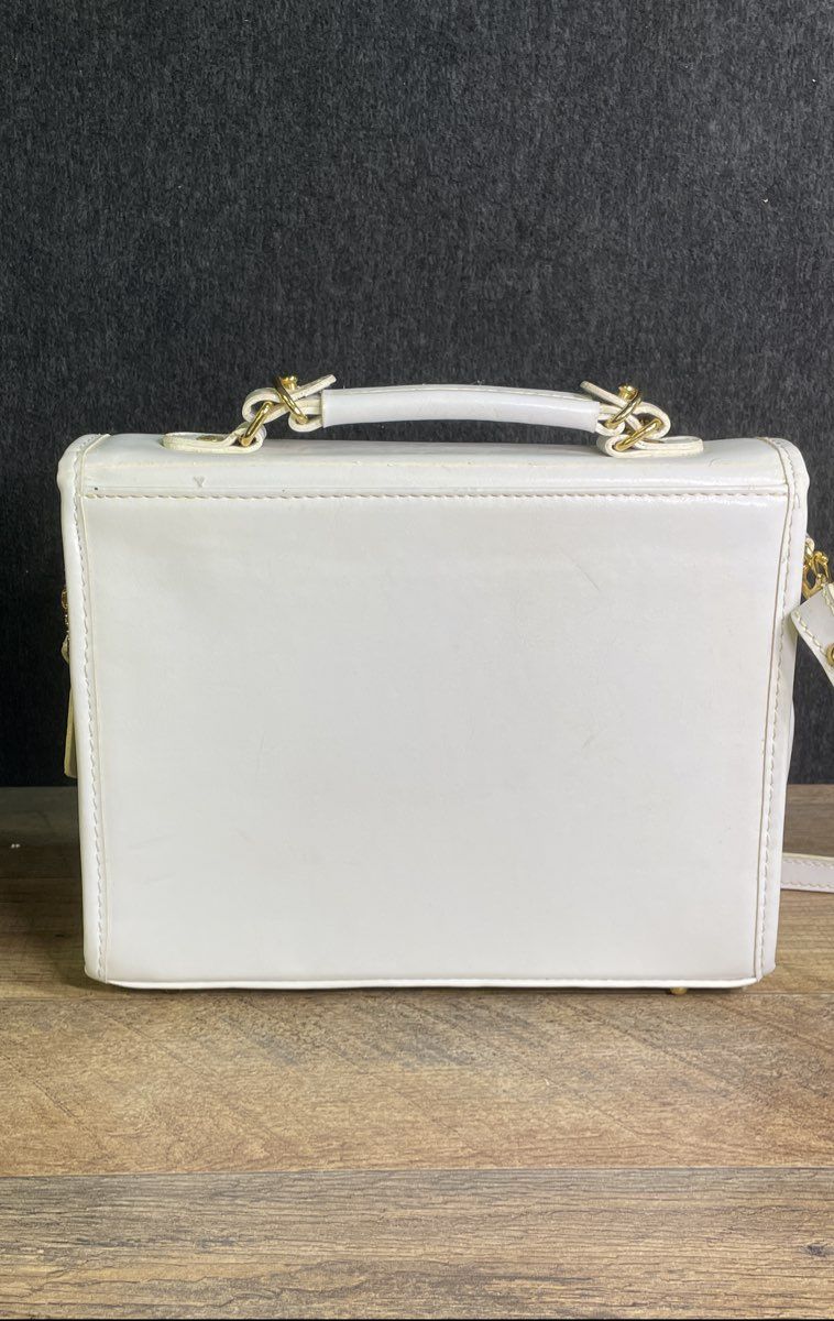 Chenson Collection White Faux Leather Crossbody Satchel Bag Gold Tone Hardware