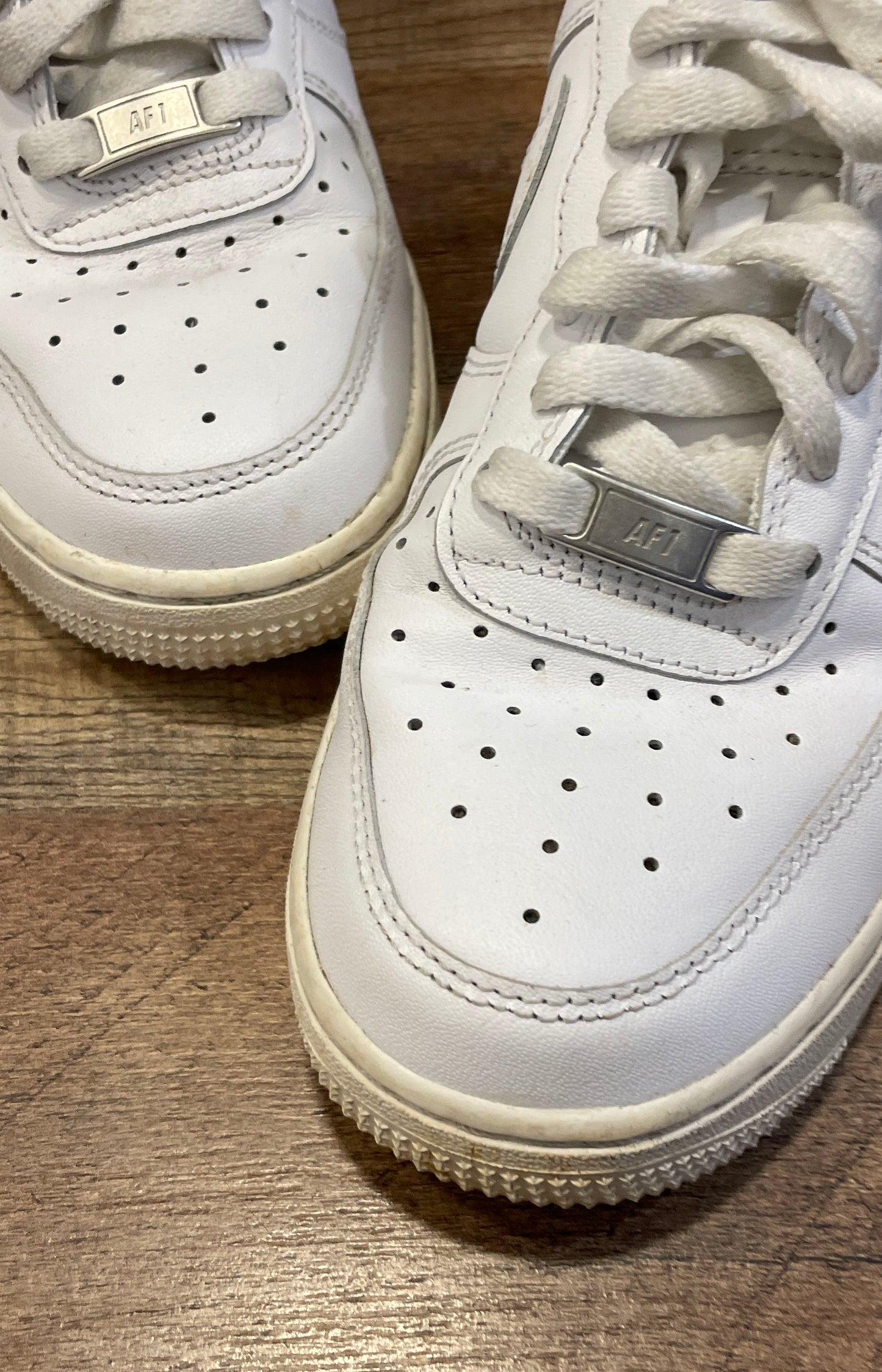 Nike Air Force 1 Low '07 Triple White Women's Size 6.5