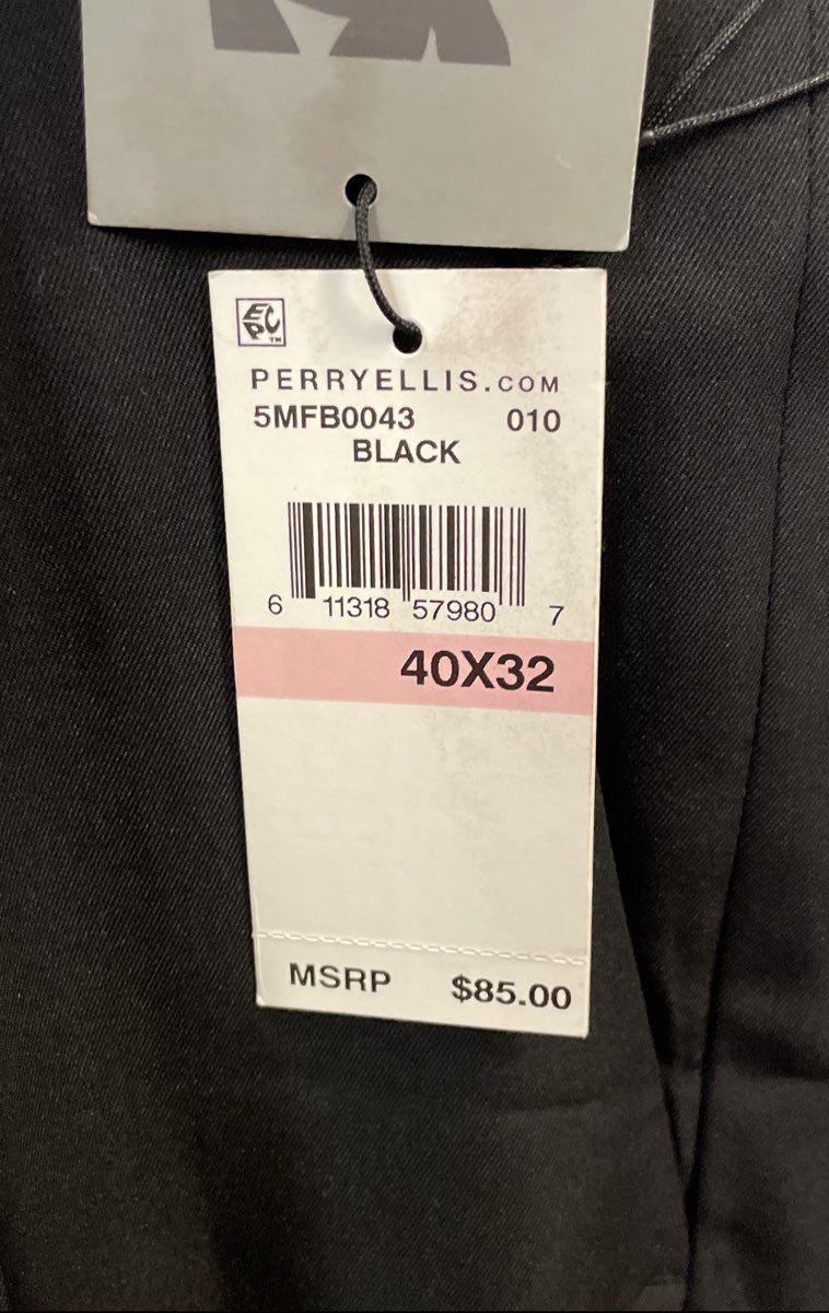 Perry Ellis Portfolio Black Travel Luxe Classic Fit Pleated Pants 40x32 NWT