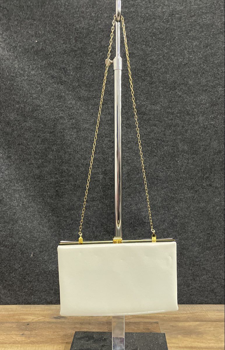 Vintage White Faux Leather Frame Clutch Evening Bag Gold Chain Strap