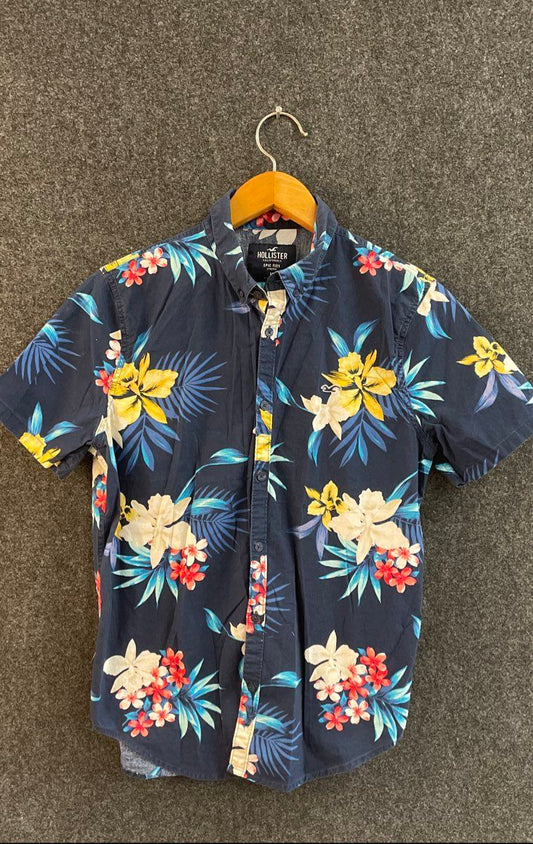 Hollister Men's Epic Flex Hawaiian Floral Button Down Shirt Blue Size M