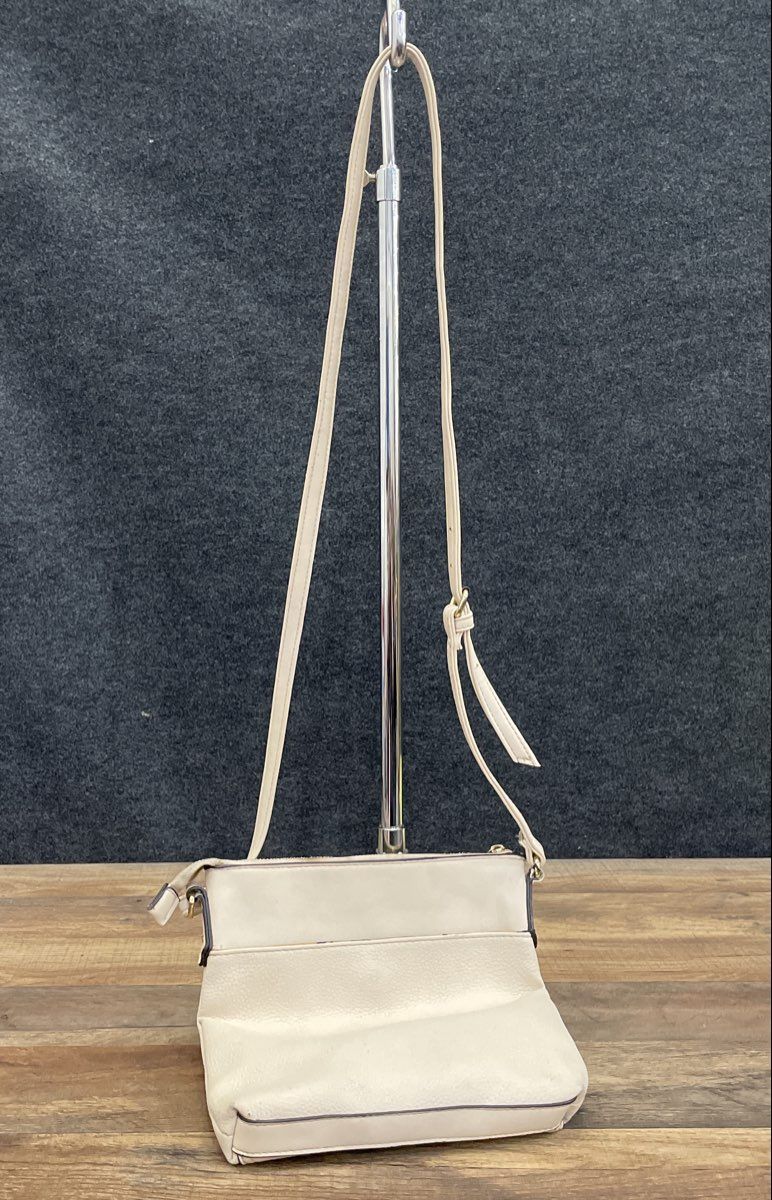 Juicy by Juicy Couture Cream Pebbled Crossbody Bag Gold Lock and Key
