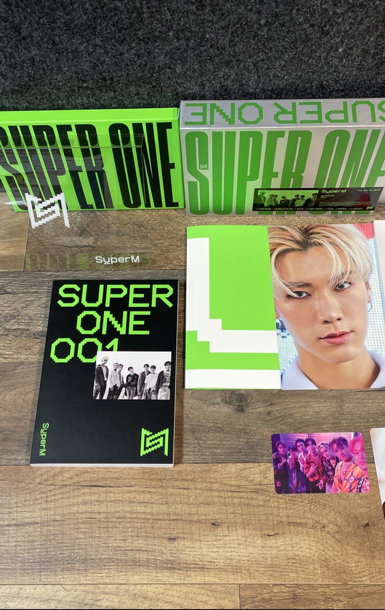 SuperM Super One 1st Album Lot 2 Versions Orange Super Green One K-Pop CD Set