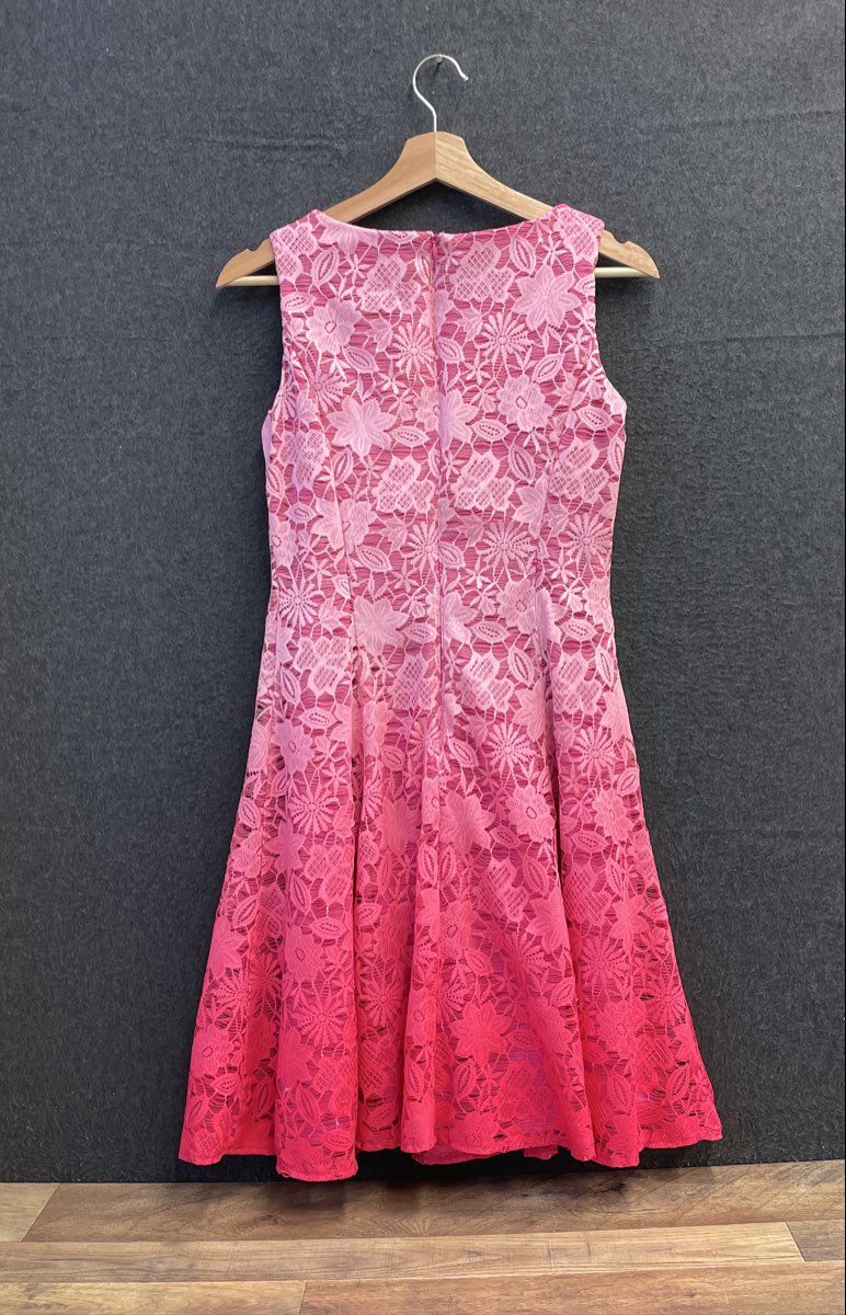 New York & Company Women's Pink Ombre Floral Lace Fit & Flare Dress Sz 2