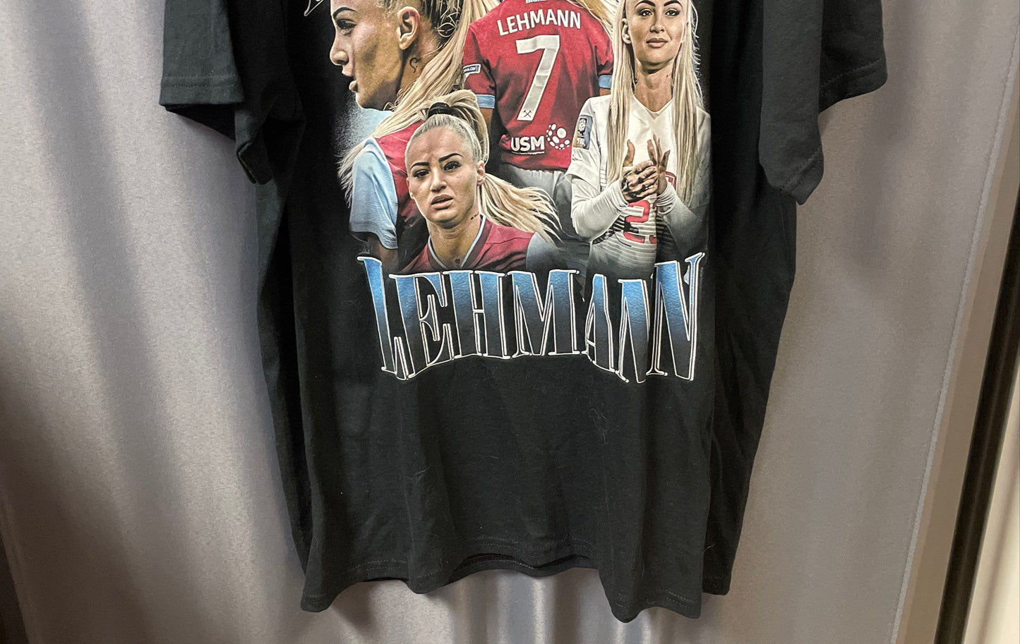 Alisha Lehmann Soccer Player Graphic T-Shirt Gildan Heavy Cotton Sz L