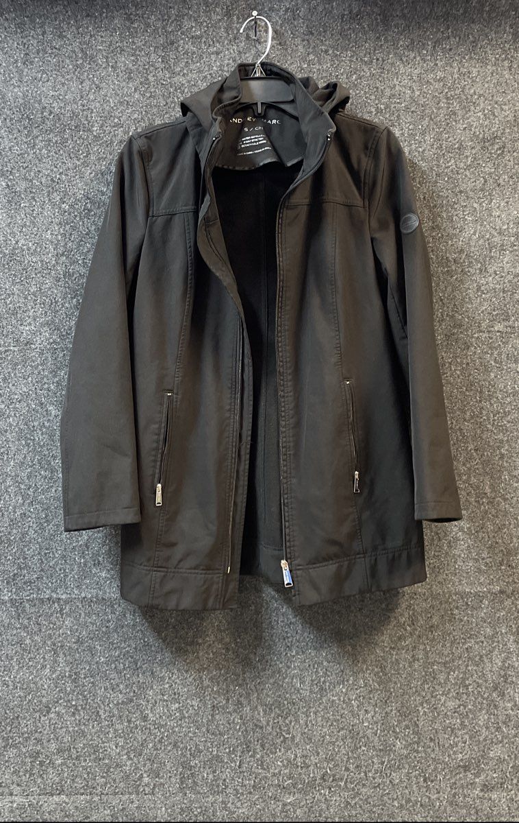 Andrew Marc Women's Black Softshell Jacket Detachable Hood Water Repellent Sz S