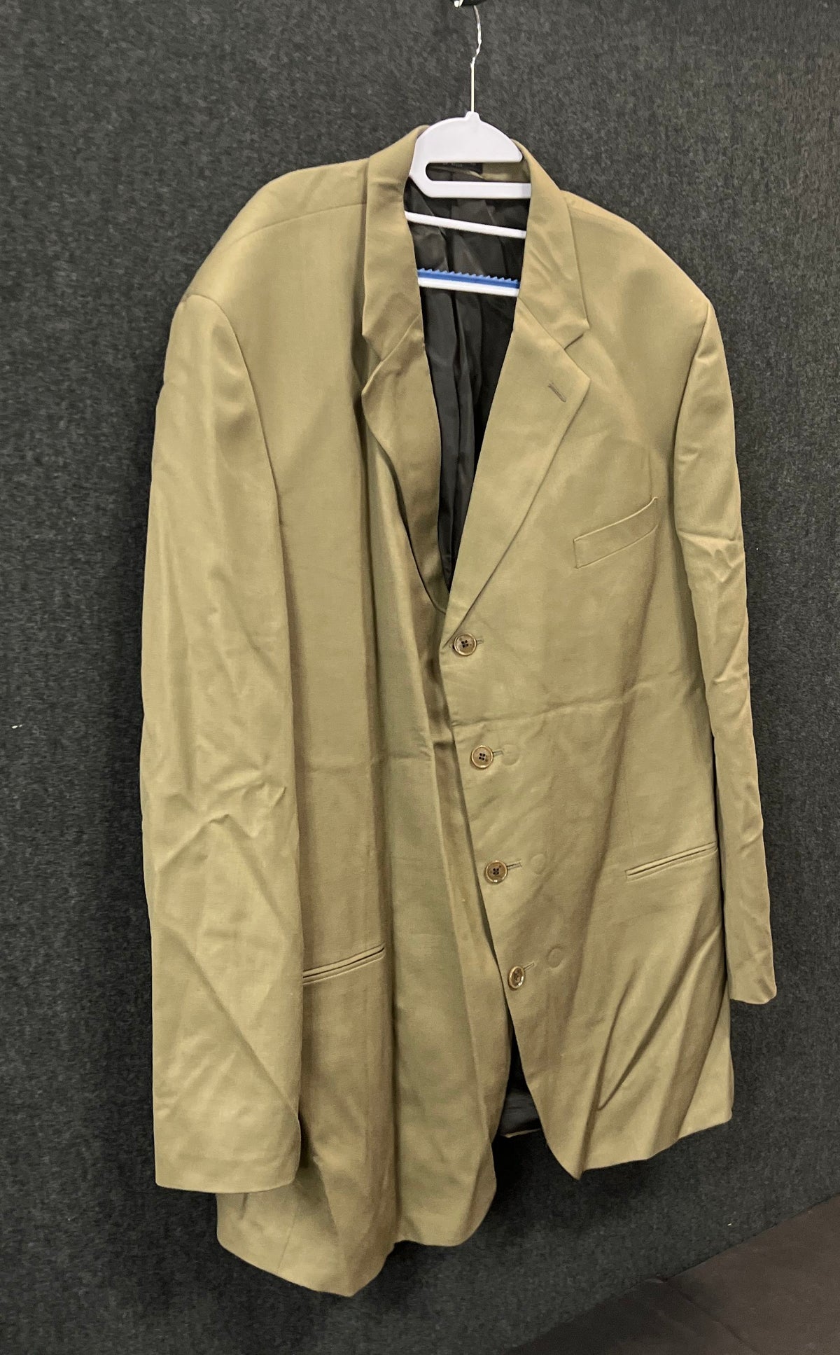 Vintage 90s Men's Sage Green Wool 4 Button Suit 2 Piece Pleated Trousers