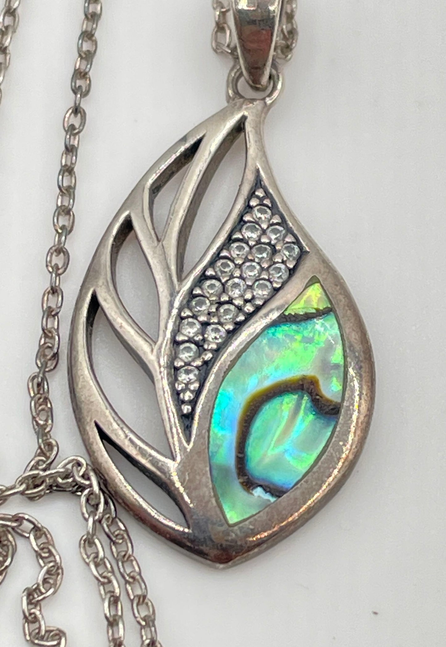 925 Sterling Silver Abalone & CZ Leaf Pendant Necklace 4.1g