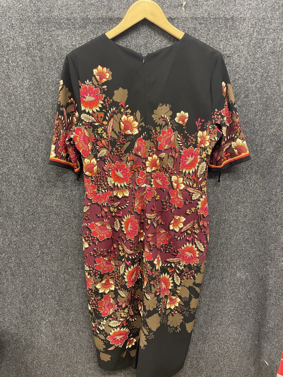 Maggy London Women's Black Floral Print Short Sleeve V-Neck Sheath Dress Sz 14