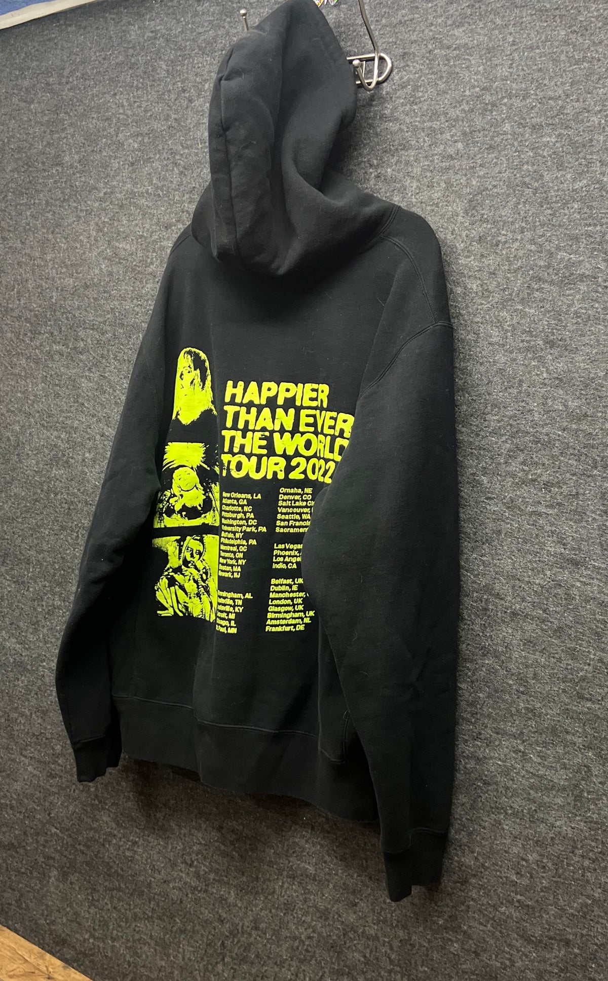 Billie Eilish Happier Than Ever World Tour 2022 Hoodie Black Neon Yellow Sz XL