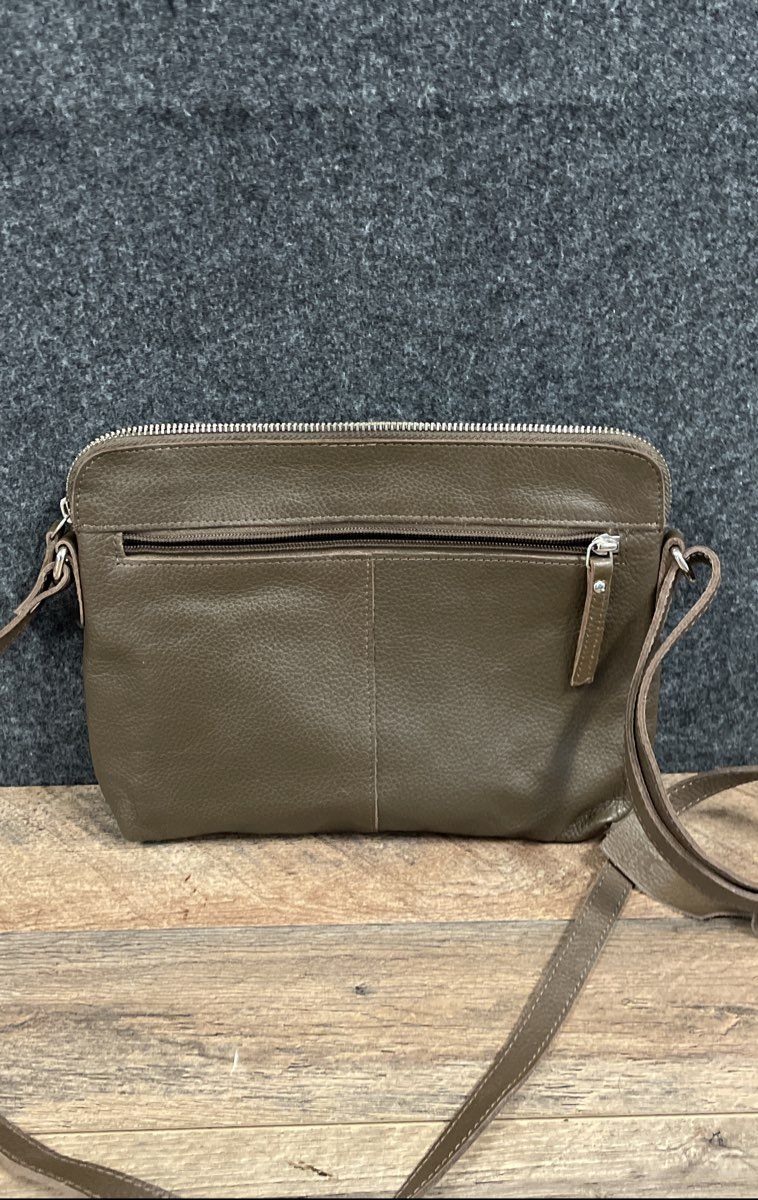Wise Owl Brown Pebbled Leather Multi-Pocket Crossbody Shoulder Bag