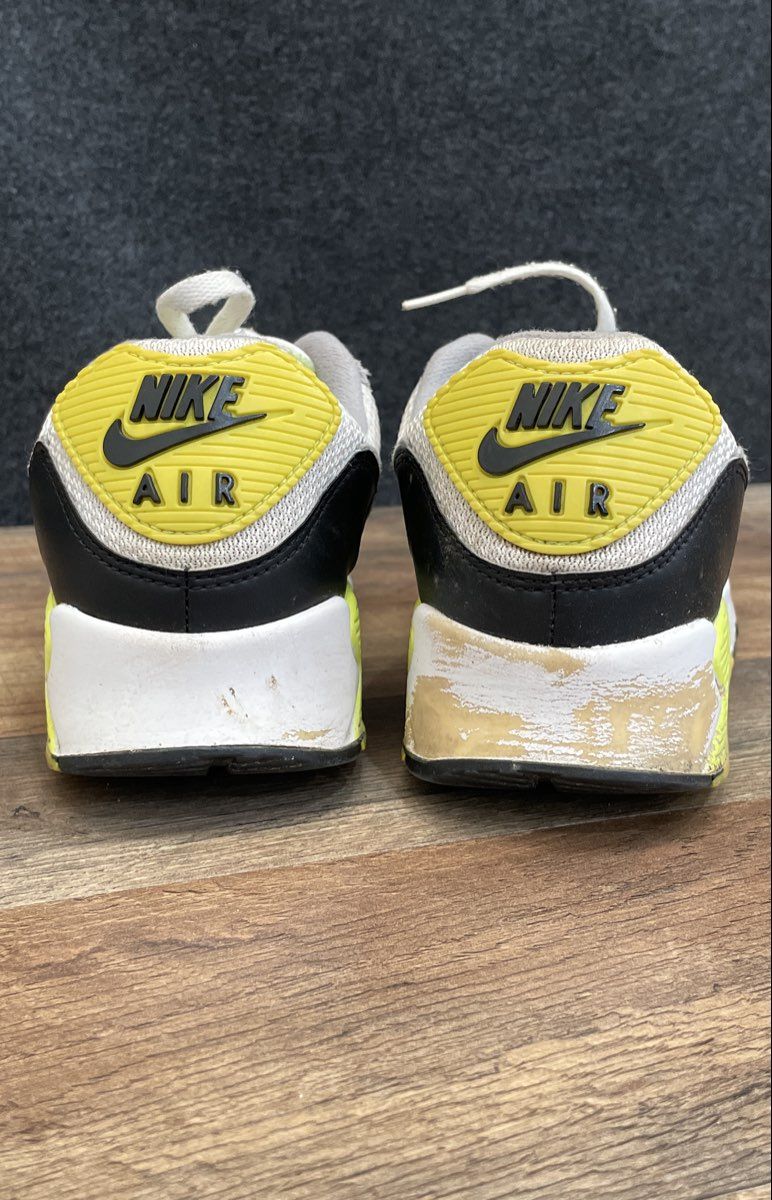 Nike Air Max 90 White Volt Wolf Grey Black CD0881-103 Size 9