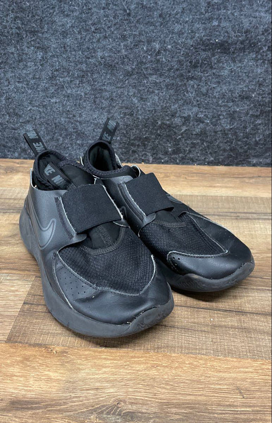 Nike Flex Runner 3 Black Anthracite Kids Running Shoes Size 5Y