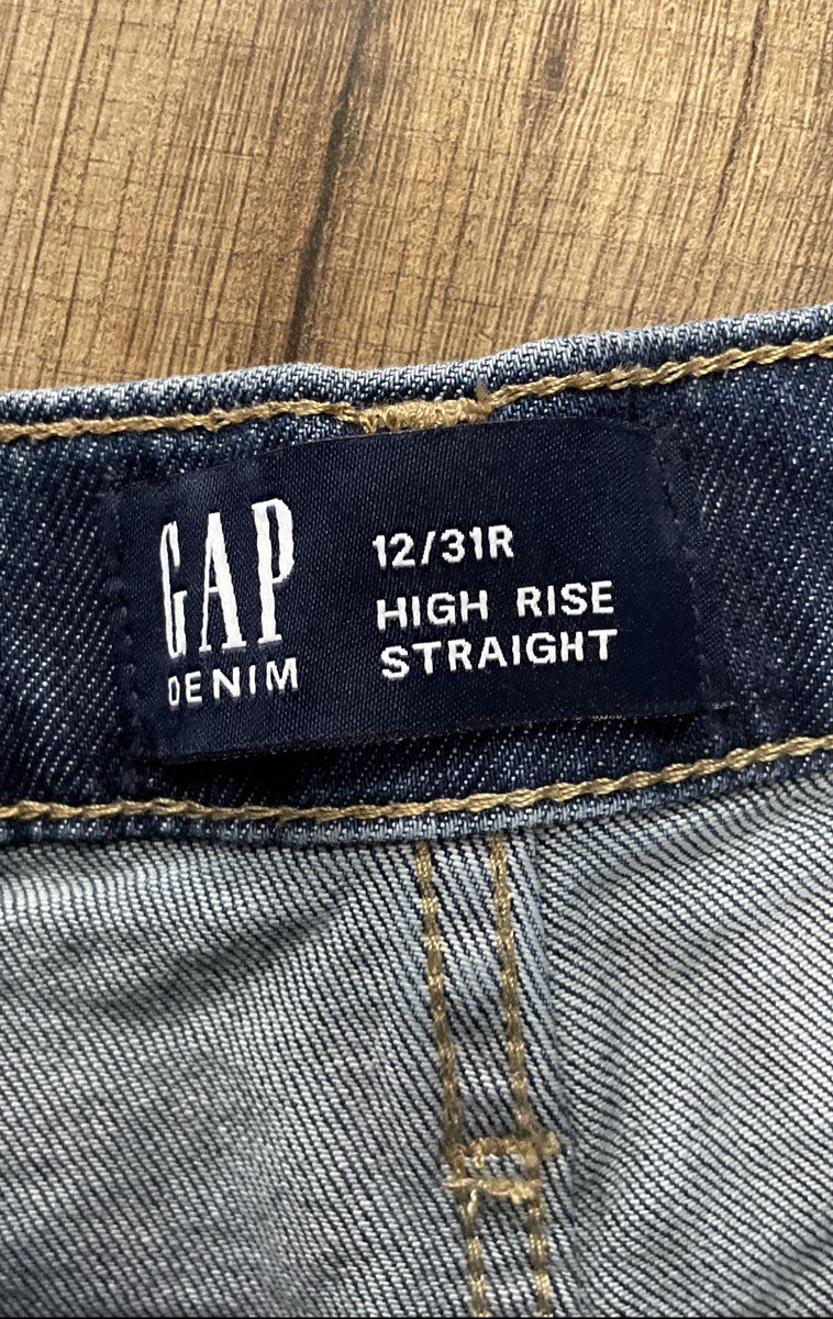 Gap Women's Blue High Rise Straight Stretch Denim Whiskered Jeans Size 12/31R