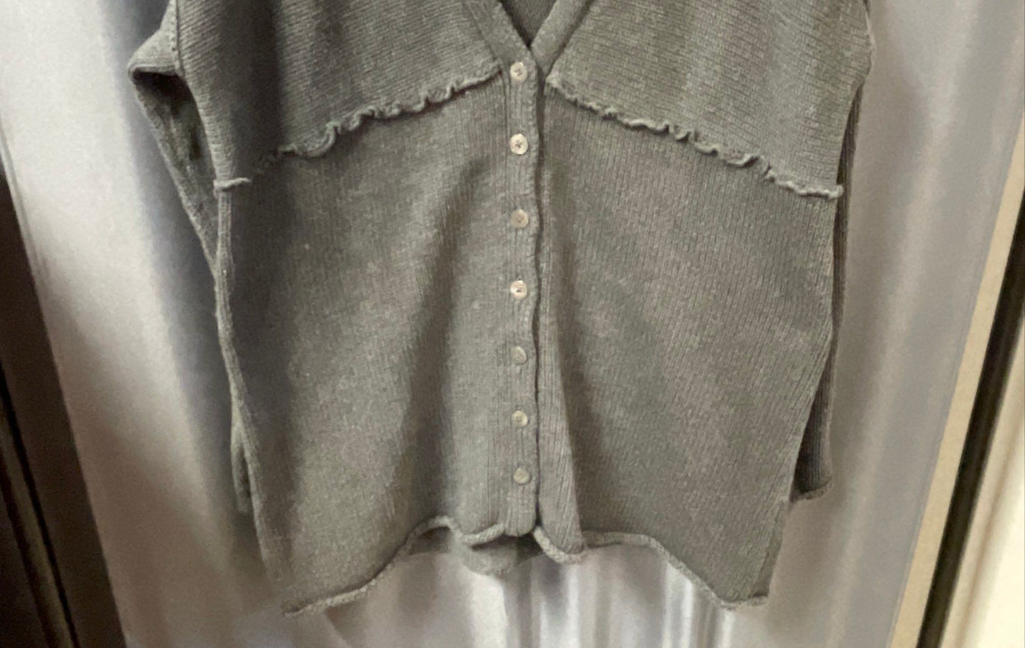 J. Jill Women's Gray 100% Cotton Button Front V-Neck Ruffle Cardigan Size L
