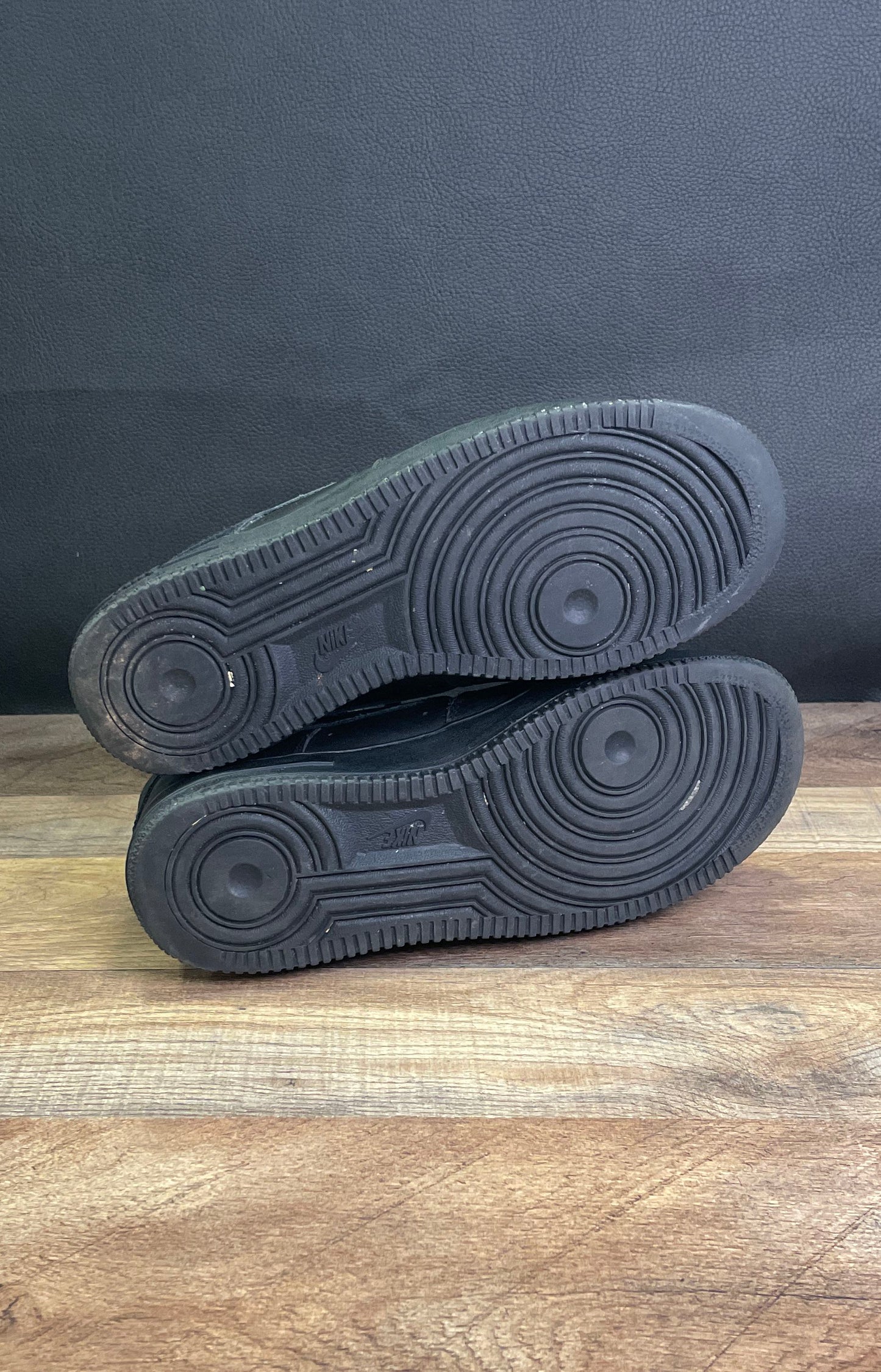 Nike Air Force 1 Low Triple Black Leather Women's Sneakers Size 9