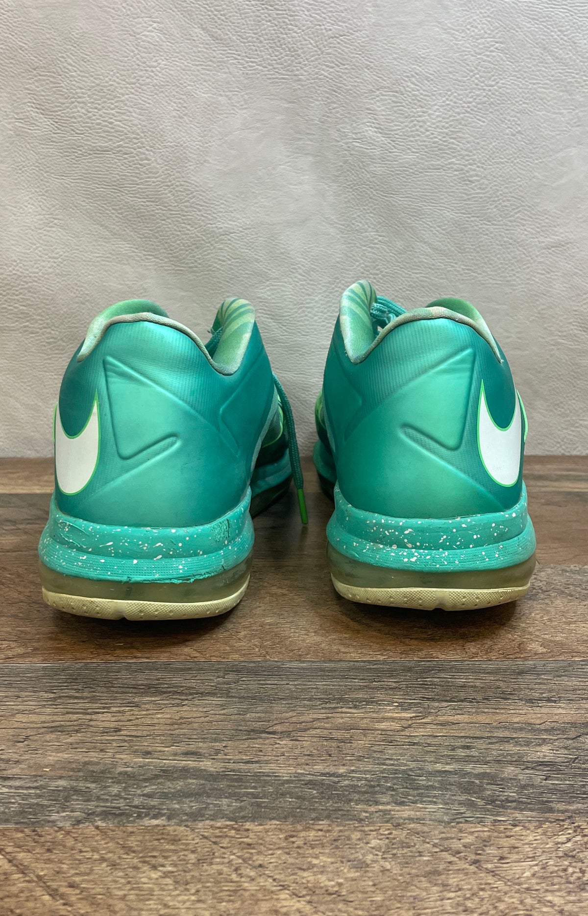Nike LeBron X Low Easter Crystal Mint Basketball Shoes Men's Size 13