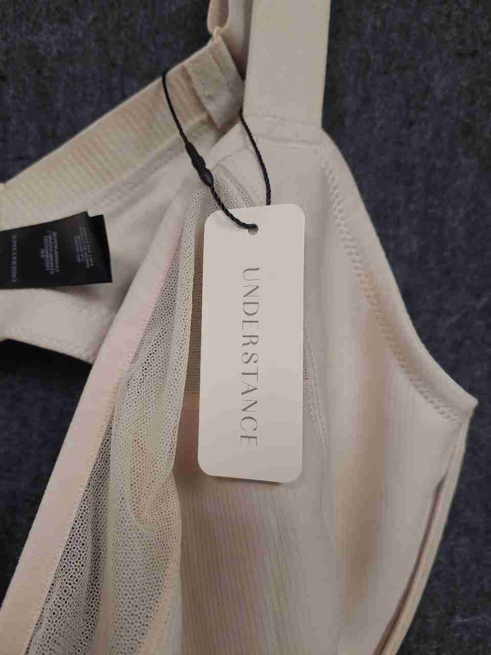 Understance Women's Anti-Chafe Cooling Flexwire Unpadded Bra Champagne 44I NWT