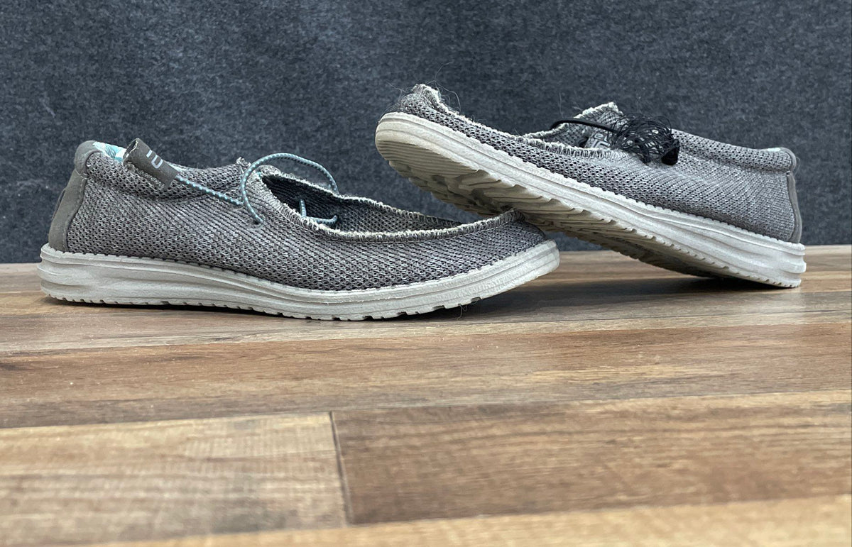Hey Dude Wally Sox Grey Knit Men's Slip On Loafers Size 9