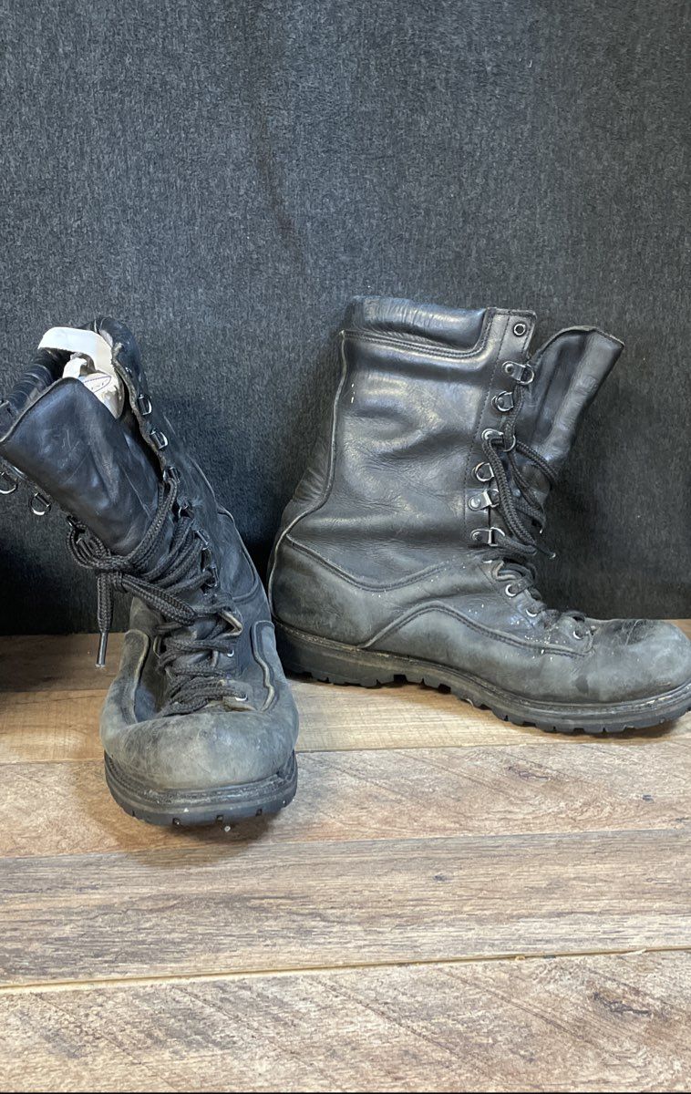 Matterhorn Tactical Black Leather Combat Boots Vibram Sole Men's Size Unknown
