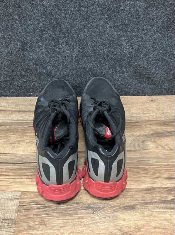Reebok Zigtech ZigDynamic Black Red Silver Running Shoes Men's Size 12