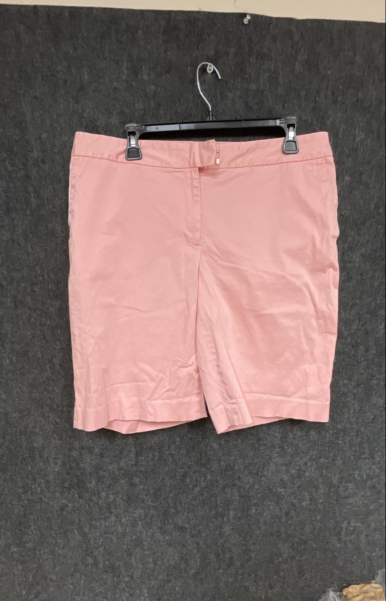 Liz Claiborne Women's Jackie Shorts Pink Chino Bermuda Size 14