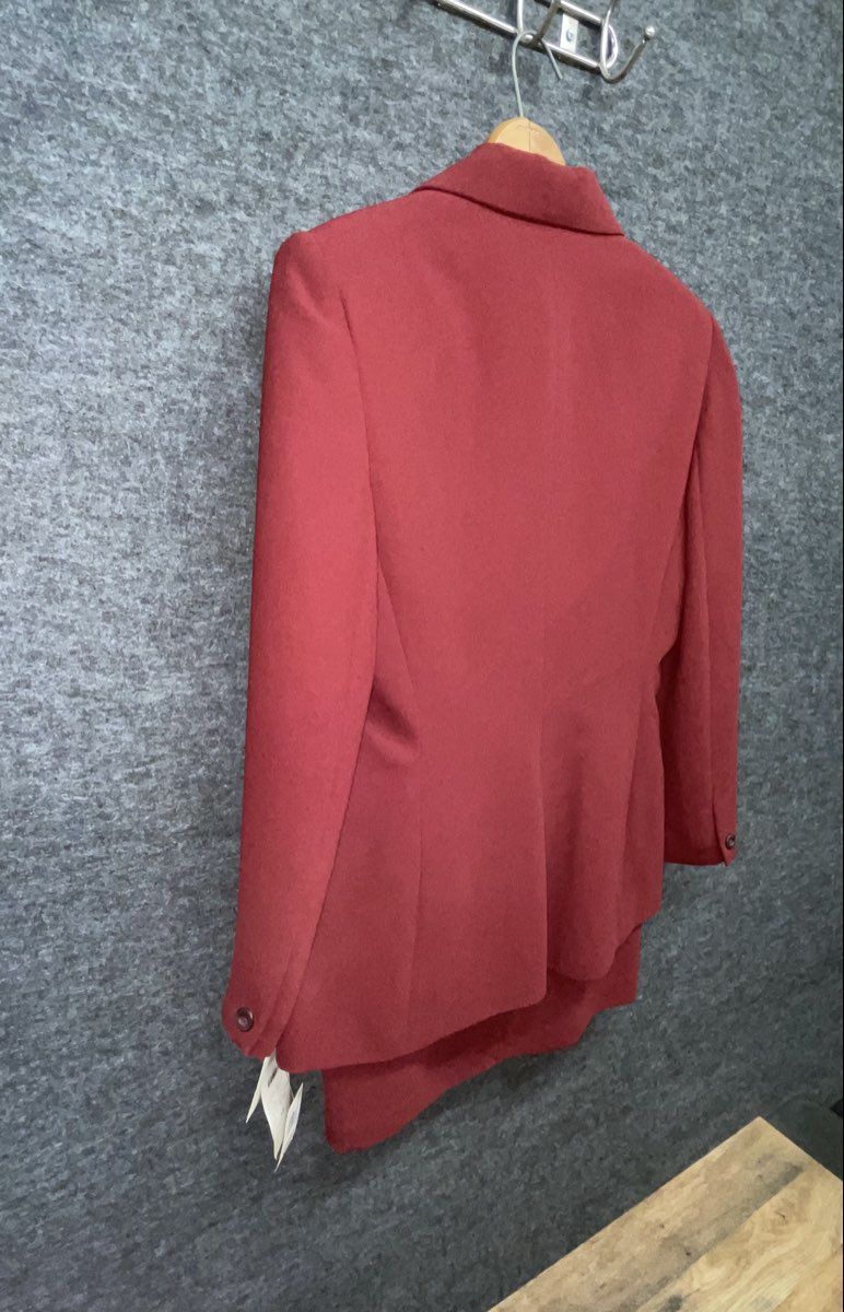 Larry Levine Women's Berry Plum Purple 2pc Skirt Suit Vintage Y2K NWT Sz 10