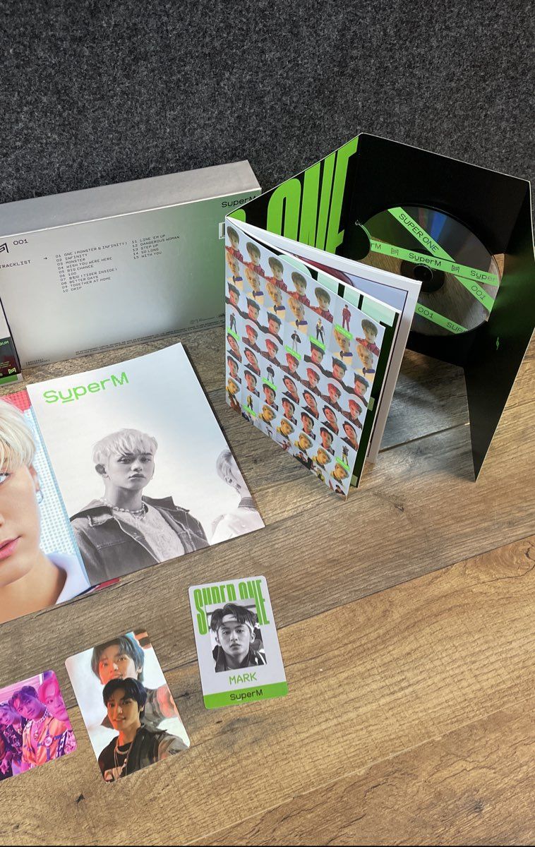 SuperM Super One 1st Album Lot 2 Versions Orange Super Green One K-Pop CD Set