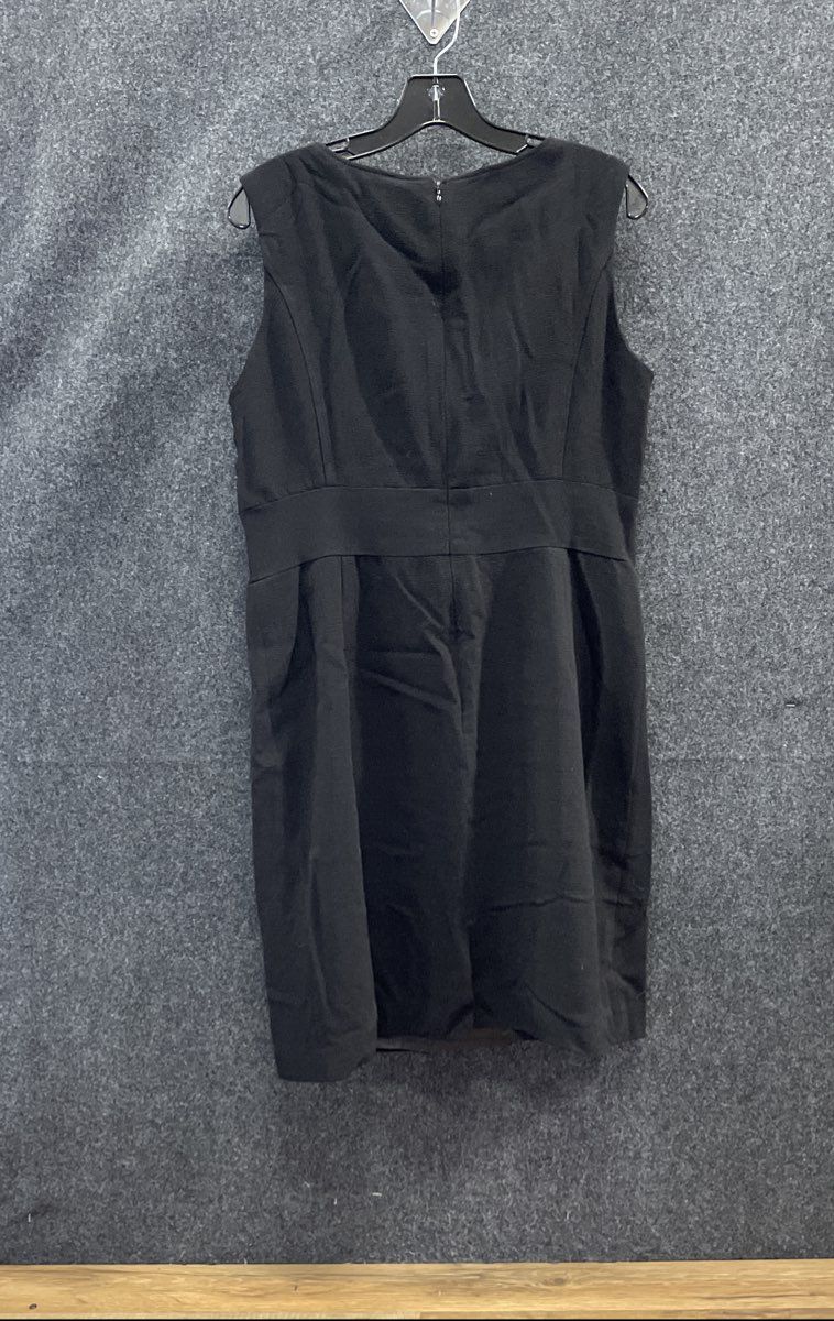 Premise Dresses Women's Black Horsebit Buckle Waist Sleeveless Dress NWT Sz 12