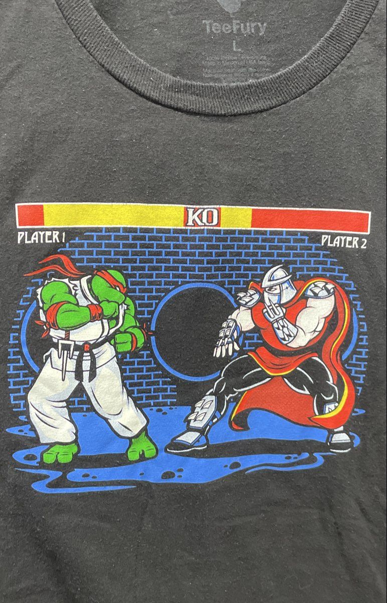 TMNT Raphael vs Shredder Retro Game T-Shirt Reprint TeeFury Sz L