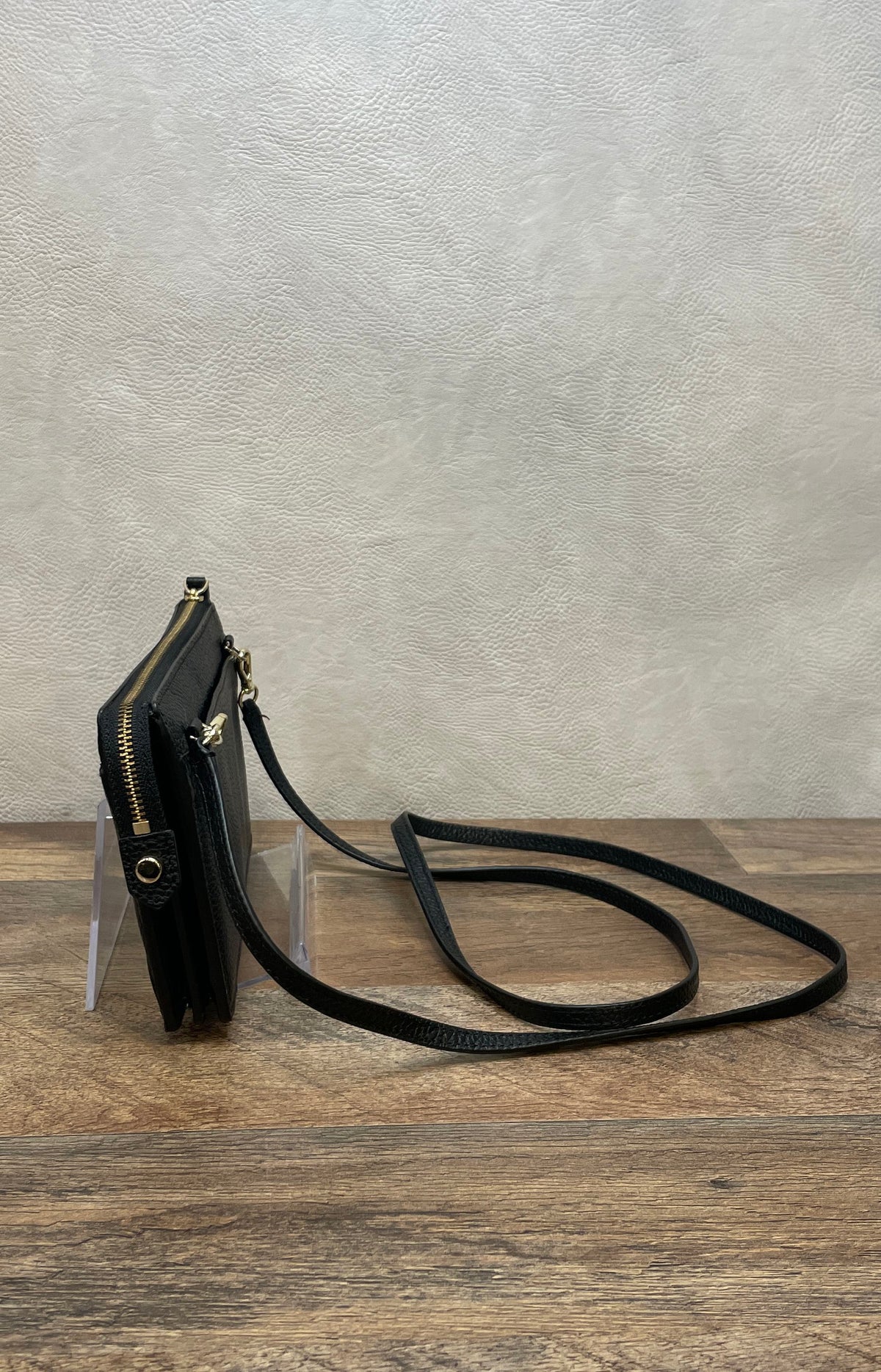 Kate Spade Black Pebbled Leather Wallet on Chain Crossbody Bag Gold Hardware