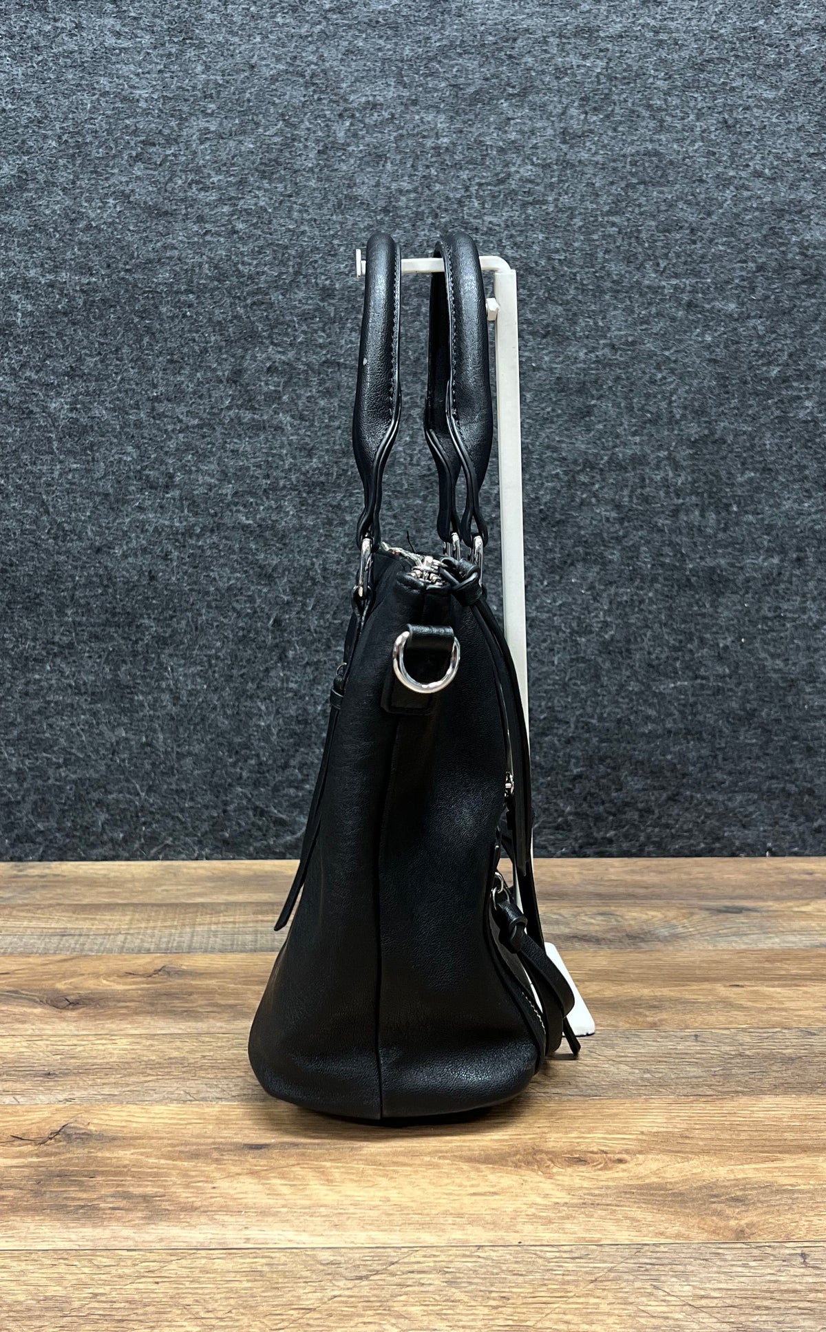 Antik Kraft Black Vegan Leather Satchel Tote Handbag Silver Hardware Multi-Zip