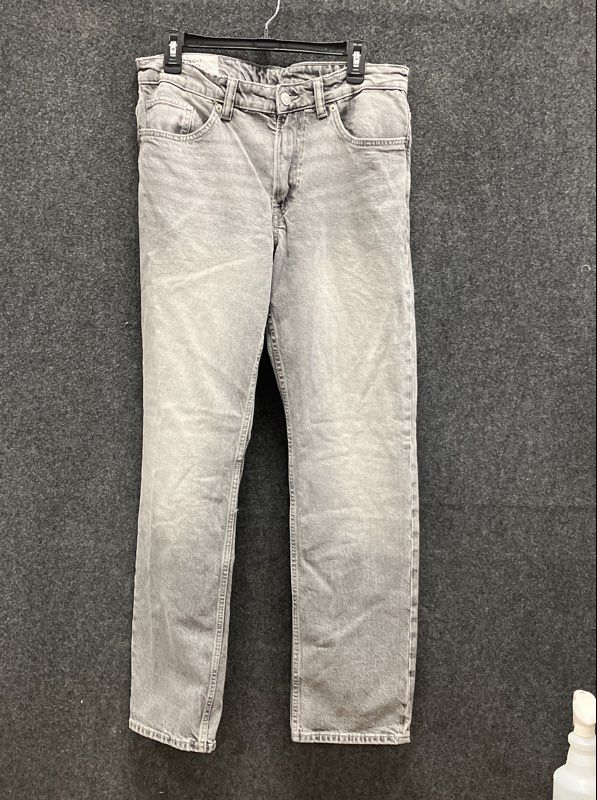 H&M Men's Gray Straight Regular Fit Jeans Faded Wash Denim NWT Size 34x32