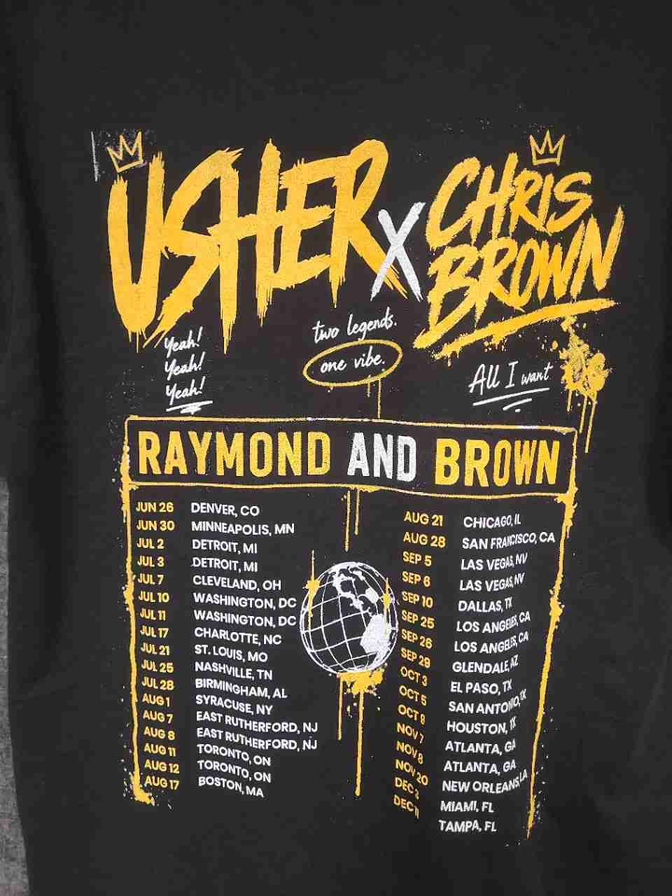 Usher x Chris Brown Raymond and Brown Tour T-Shirt R&B Streetwear Rap Tee Sz L