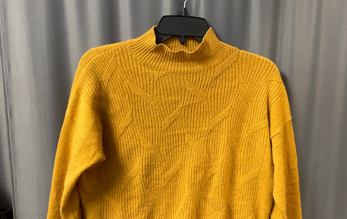 Isaac Mizrahi Live Women's Saffron Yellow 100% Cashmere Mock Neck Sweater Sz S
