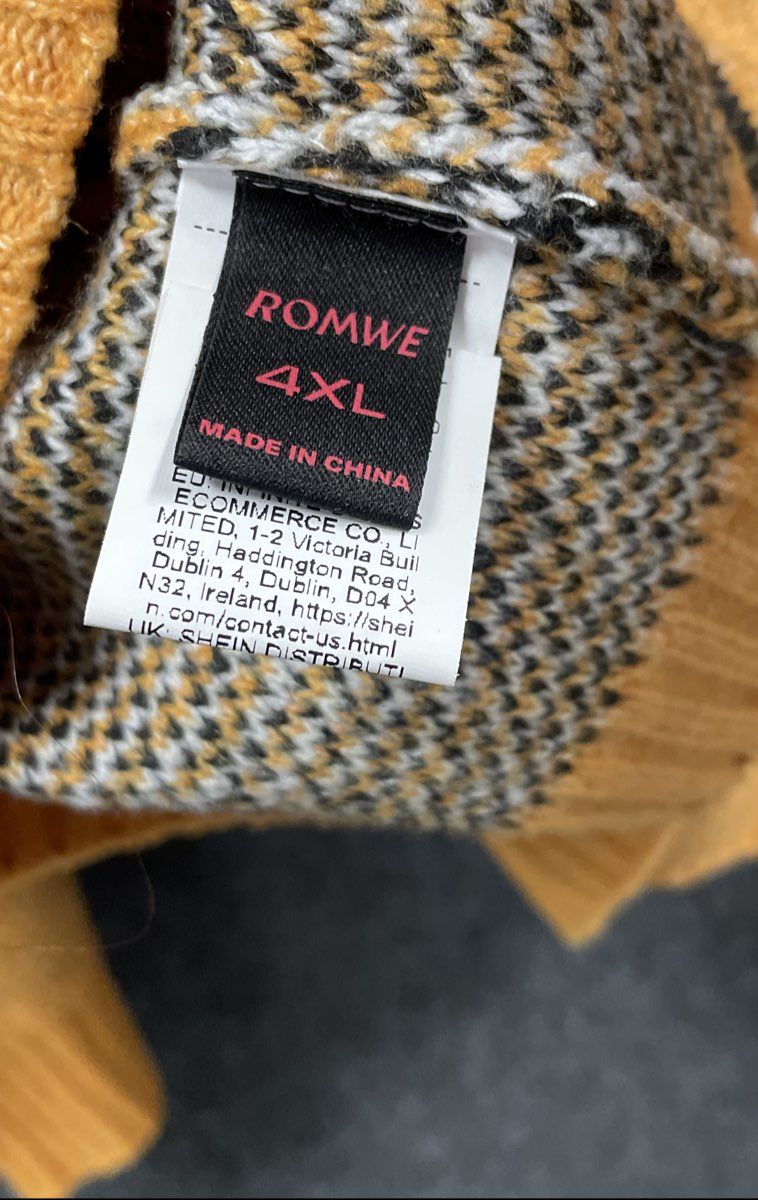 Romwe Women's Yellow Bee Pattern Honeybee Crewneck Sweater Plus Size Sz 4XL