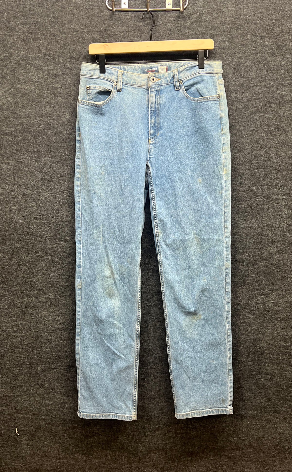 Liz Claiborne Women's Light Wash Blue Stretch Straight Leg Jeans Sz 10R