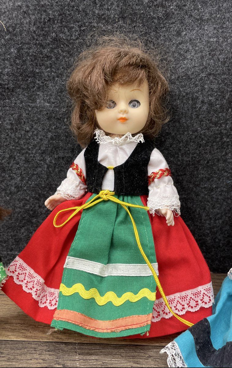 Vintage Souvenir Doll Lot 3 Pcs International Costume Hong Kong Made Sleep Eyes