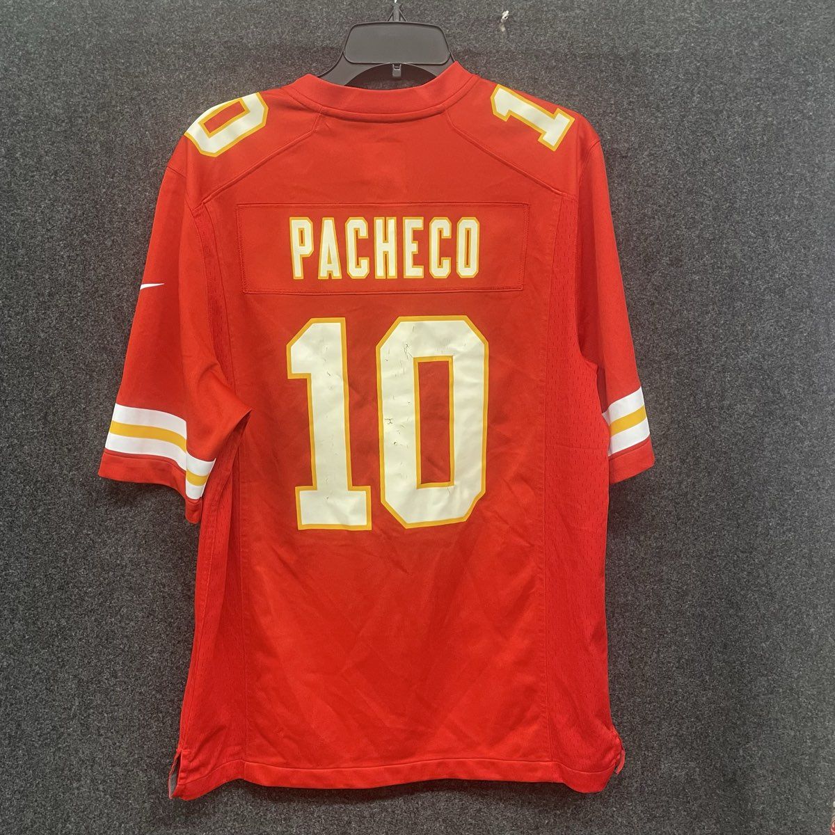Nike Men's Kansas City Chiefs Isiah Pacheco #10 Red NFL Jersey Sz M