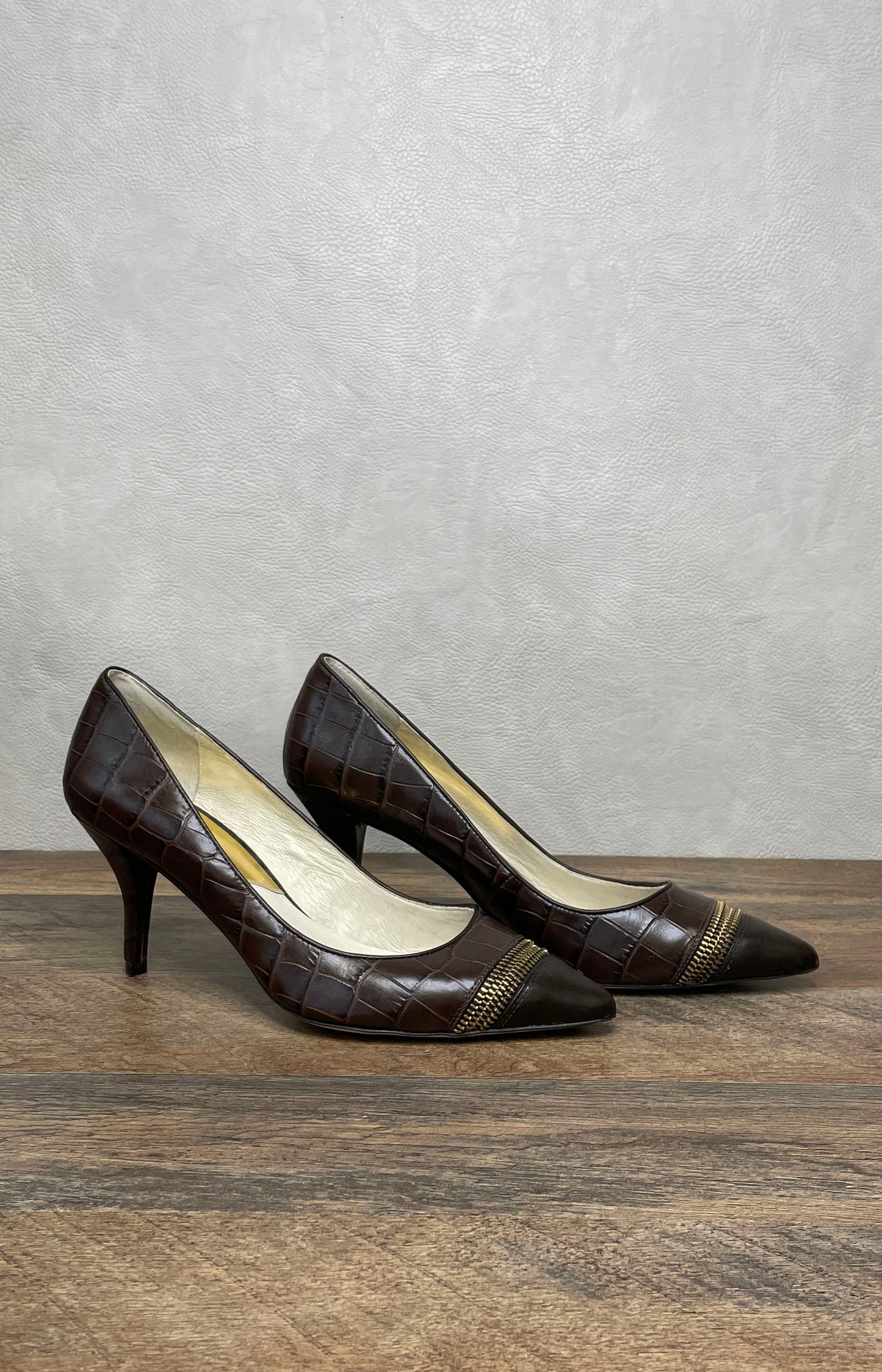 Michael Kors Dark Brown Croc Embossed Zipper Pointed Toe Pumps Heels Size 8.5 M