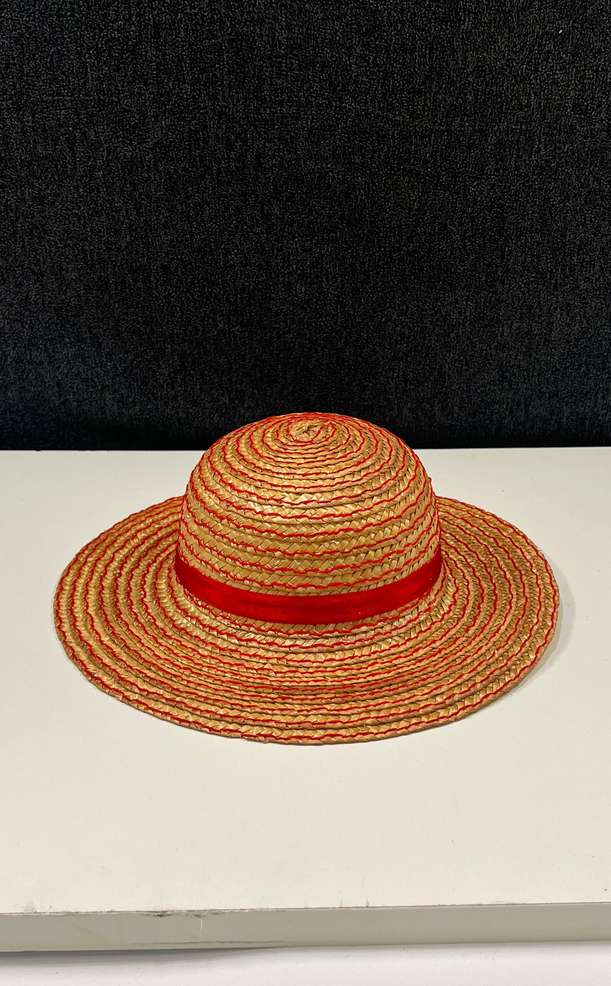 Women's Tan Wheat Straw Sun Hat Red Spiral Stitched Ribbon Tie Wide Brim