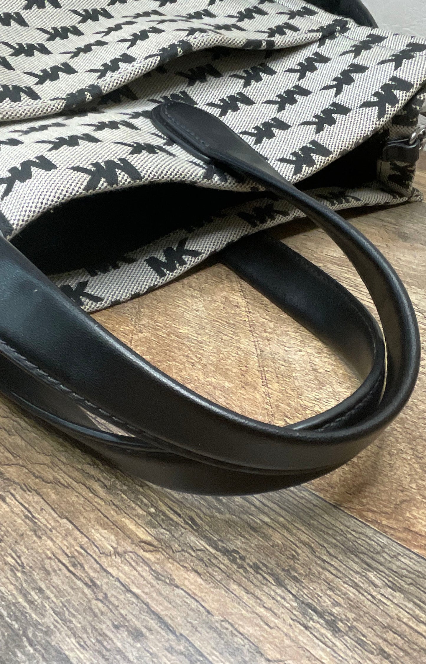 Michael Kors Black Grey Signature Canvas Mirella Medium Tote Crossbody Bag