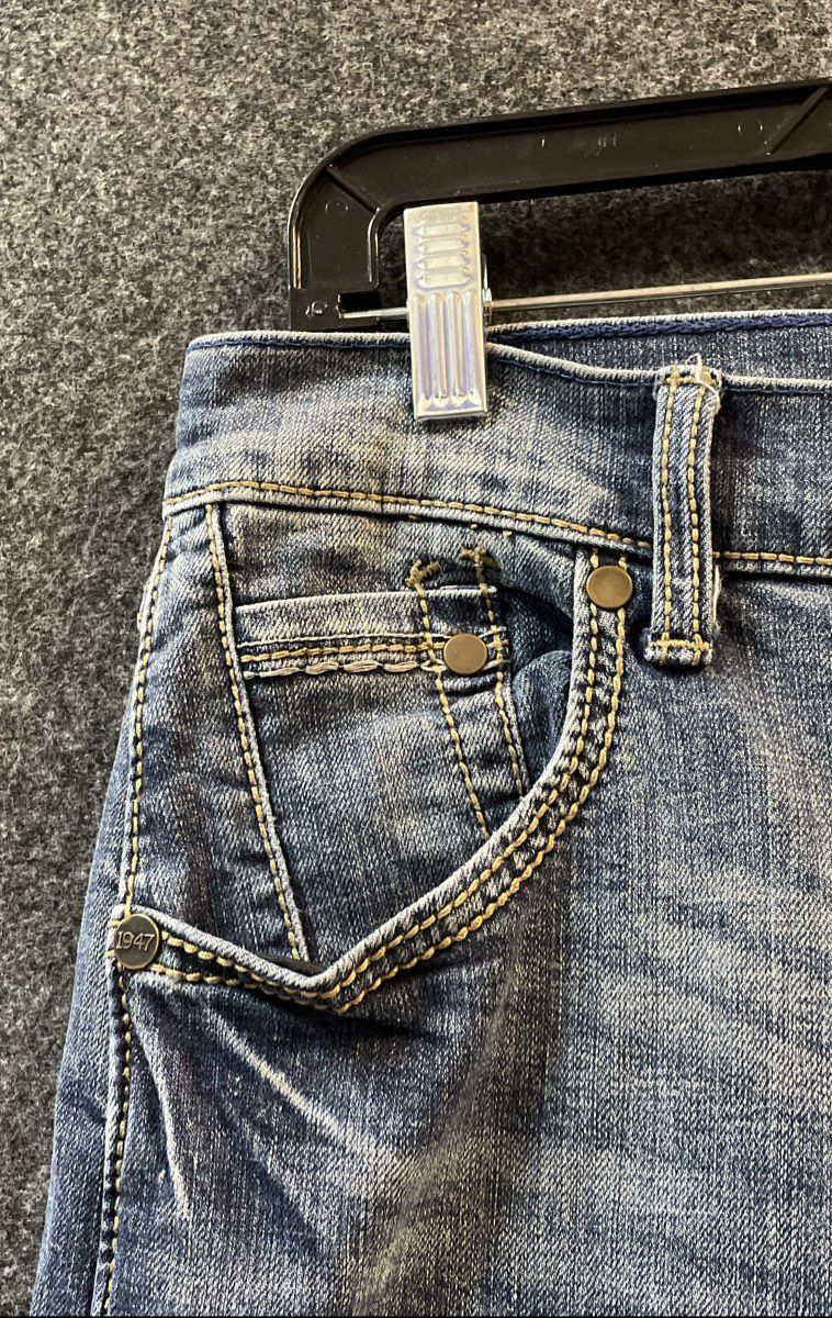 Wrangler Men's Retro Slim Boot Blue Distressed Faded Denim Jeans Sz 30x32