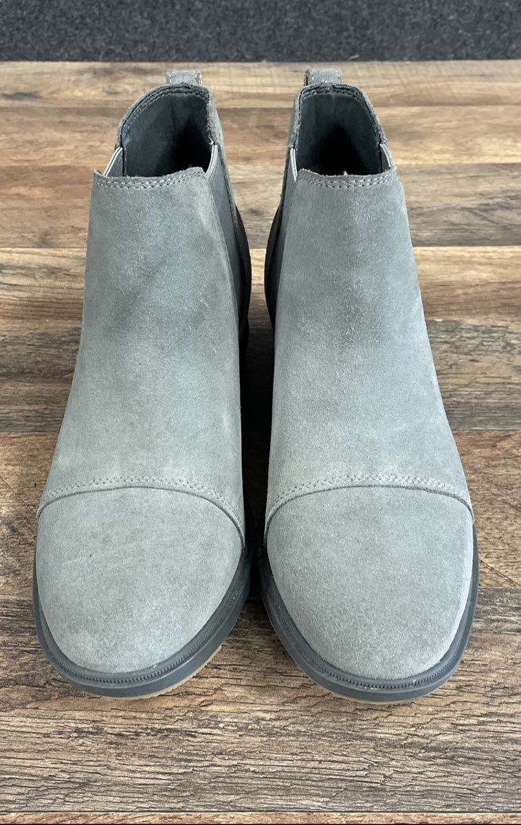 Sorel Evie II Chelsea Quarry Grey Suede Wedge Ankle Boots Women's Size 9