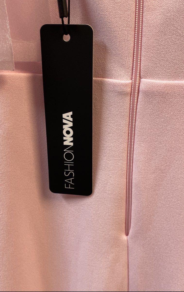 Fashion Nova Women's Pink Tie Shoulder High Slit Maxi Dress Sz XS NWT
