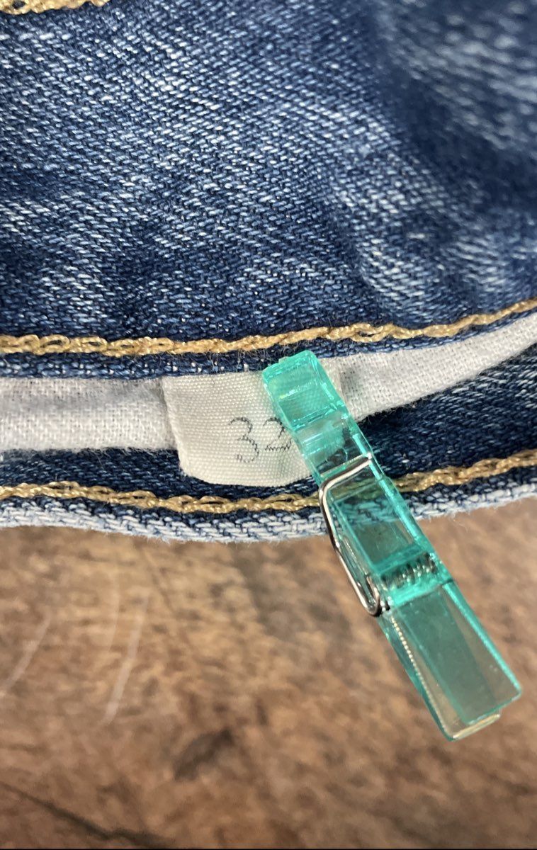 ABLE Women's Light Wash Distressed Ripped Destroyed Jeans Sz 32
